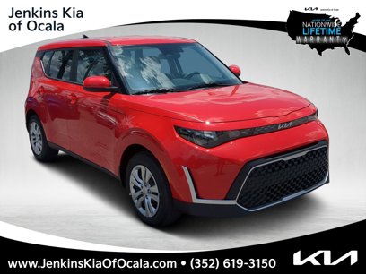 New 2025 Kia Soul LX