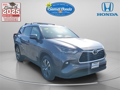 Used 2021 Toyota Highlander XLE