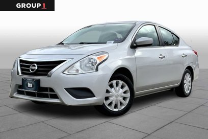 Used 2017 Nissan Versa SV