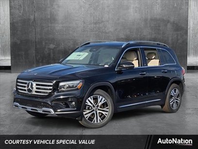 New 2025 Mercedes-Benz GLB 250