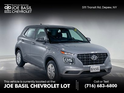Used 2022 Hyundai Venue SE