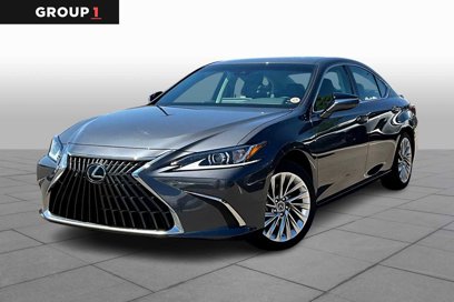 Used 2024 Lexus ES 300h w/ Premium Package