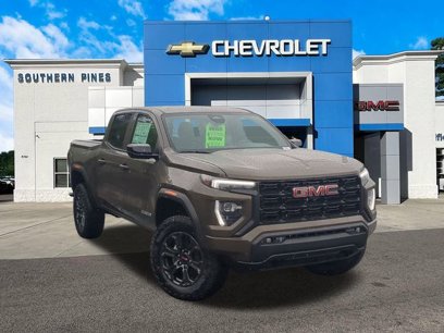 New 2025 GMC Canyon Elevation w/ Convenience Package
