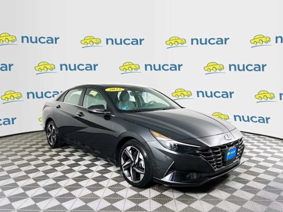 Used 2022 Hyundai Elantra SEL w/ Convenience + Premium Package