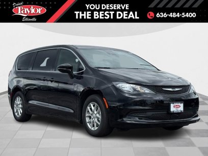 New 2025 Chrysler Voyager LX