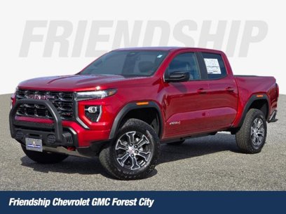 New 2025 GMC Canyon AT4 w/ Off-Road Front Bumper Package