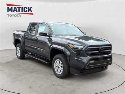 New 2025 Toyota Tacoma SR5