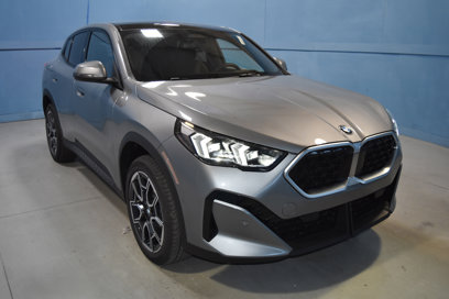 New 2025 BMW X2 xDrive28i w/ Technology Package