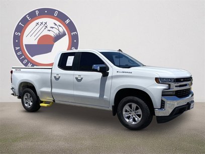 Used 2020 Chevrolet Silverado 1500 LT w/ Convenience Package