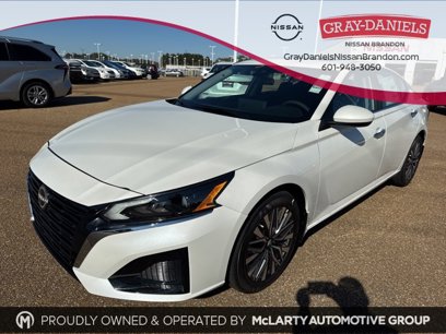 New 2025 Nissan Altima 2.5 SV w/ SV Premium Package