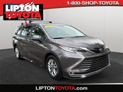 Used 2022 Toyota Sienna Limited