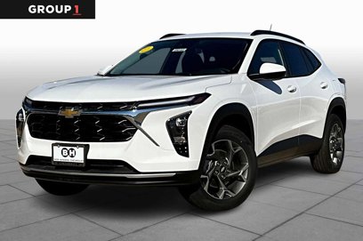 New 2025 Chevrolet Trax LT w/ Driver Confidence Package