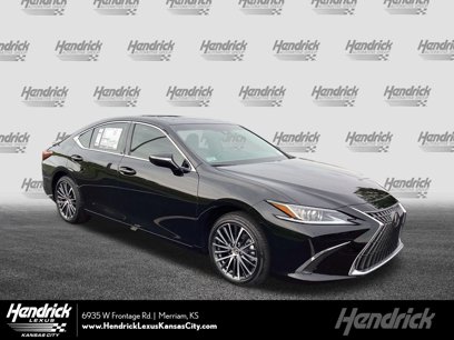 New 2025 Lexus ES 300h w/ Premium Package