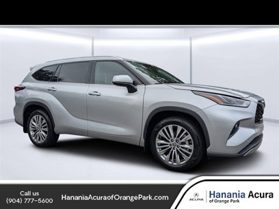 Used 2024 Toyota Highlander Platinum