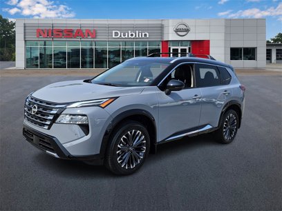 New 2025 Nissan Rogue Platinum w/ Platinum Premium Package