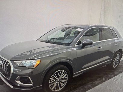 Used 2022 Audi Q3 2.0T Premium w/ Convenience Package