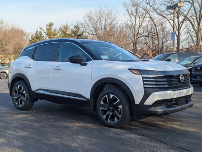 New 2025 Nissan Kicks SV w/ SV Premium Package