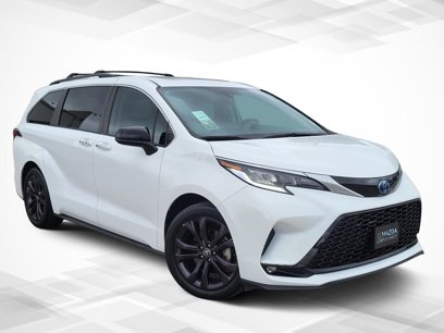 Used 2022 Toyota Sienna XSE