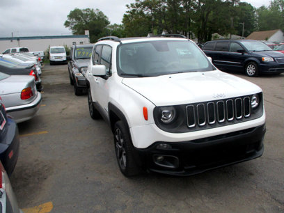 Used 2015 Jeep Renegade Latitude w/ Cold Weather Group II