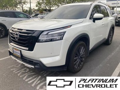 Used 2023 Nissan Pathfinder SL w/ SL Premium Package