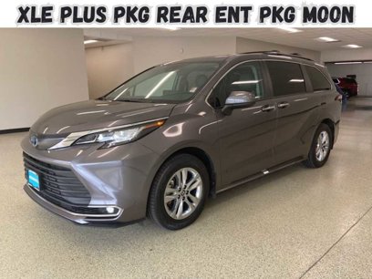 Used 2023 Toyota Sienna XLE