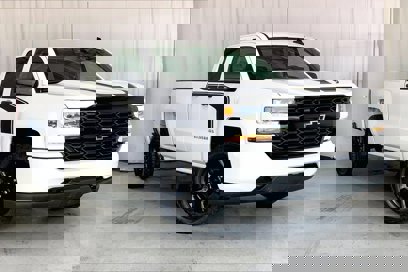 Used 2018 Chevrolet Silverado 1500 Custom w/ Custom Value Package