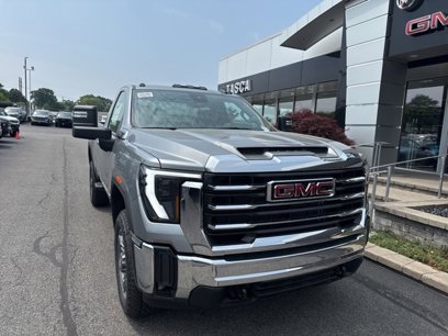 New 2025 GMC Sierra 3500 SLE