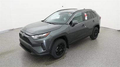 New 2025 Toyota RAV4 XLE