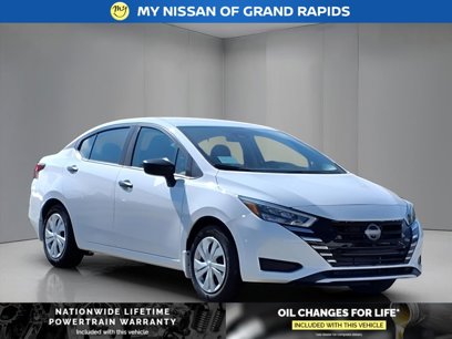 New 2025 Nissan Versa S w/ Trunk Package