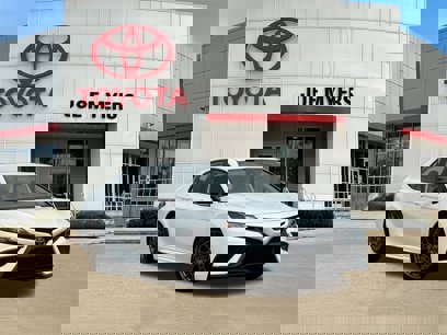 Used 2023 Toyota Camry SE