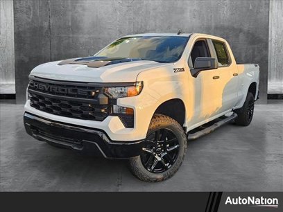 New 2025 Chevrolet Silverado 1500 Custom Trail Boss w/ Dark Appearance Package
