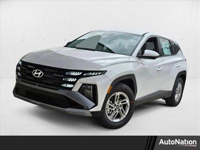 New 2025 Hyundai Tucson SE