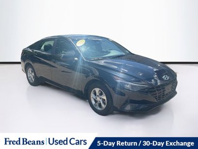 Certified 2023 Hyundai Elantra SE w/ Cargo Package