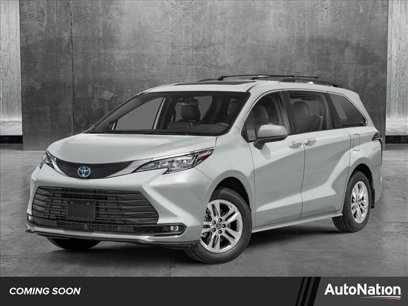 New 2025 Toyota Sienna XLE Woodland Edition