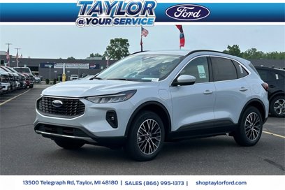 New 2025 Ford Escape SE