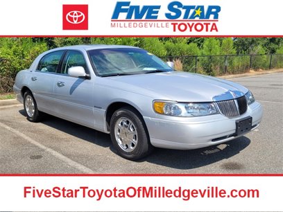 Used 1998 Lincoln Town Car Signature