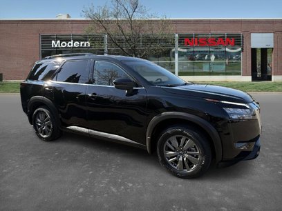 Certified 2023 Nissan Pathfinder SV w/ SV Premium Package