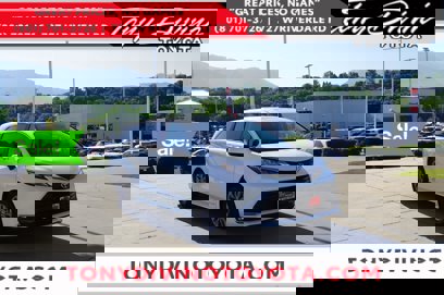 Used 2021 Toyota Sienna XLE