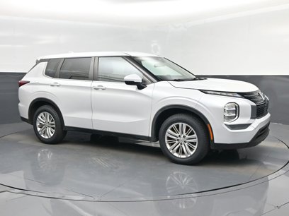 Used 2022 Mitsubishi Outlander ES