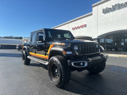 New 2025 Jeep Gladiator Sport