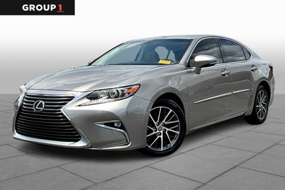Used 2016 Lexus ES 350 w/ Accessory Package 2