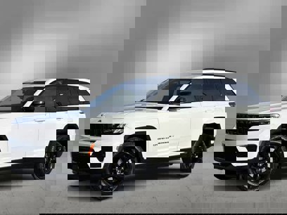 Certified 2023 Jeep Grand Cherokee Altitude