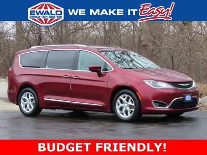 Used 2017 Chrysler Pacifica Touring-L Plus w/ Advanced Safetytec Group