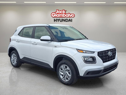 New 2025 Hyundai Venue SE
