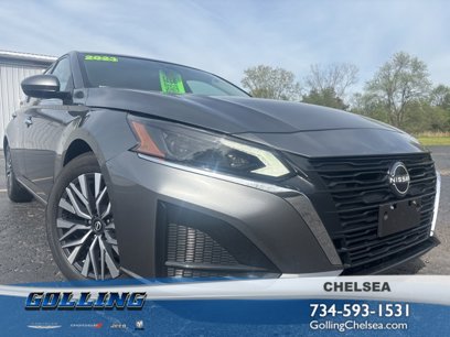 Used 2023 Nissan Altima 2.5 SV