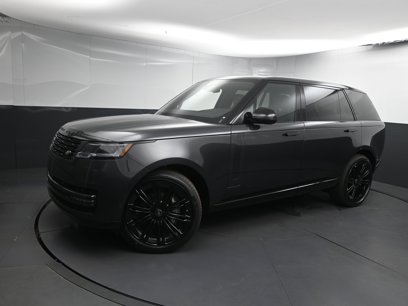 New 2025 Land Rover Range Rover Long Wheelbase SE