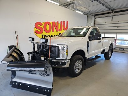 New 2024 Ford F350 XL w/ Snow Plow/Camper Package