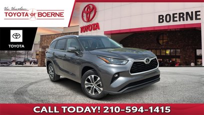 Used 2024 Toyota Highlander XLE