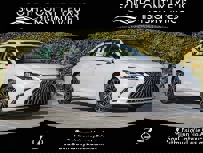 New 2025 Lexus ES 350 w/ Premium Package