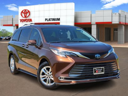 Used 2022 Toyota Sienna Limited